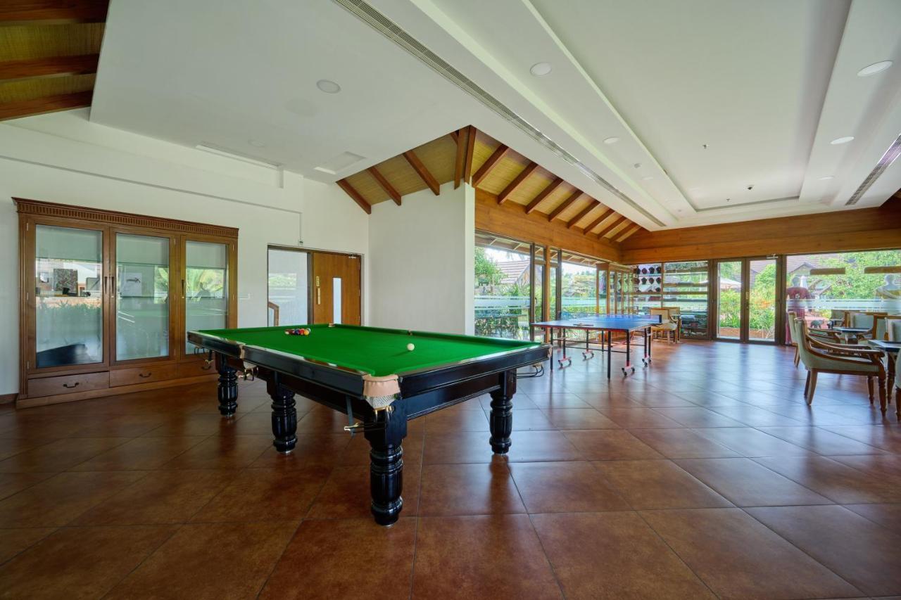 Gokulam Grand Resort & Spa, Kumarakom Extérieur photo